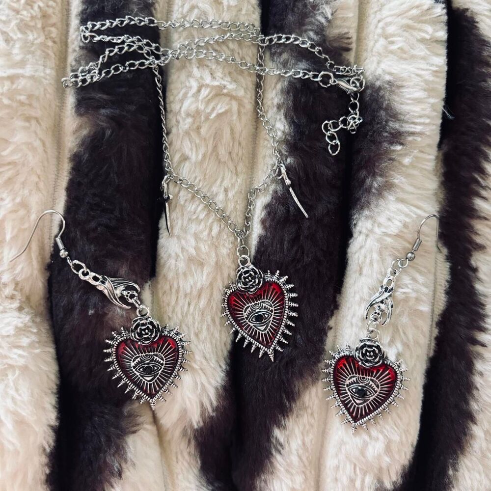 Unbranded Women's Silver and Black Jewellery